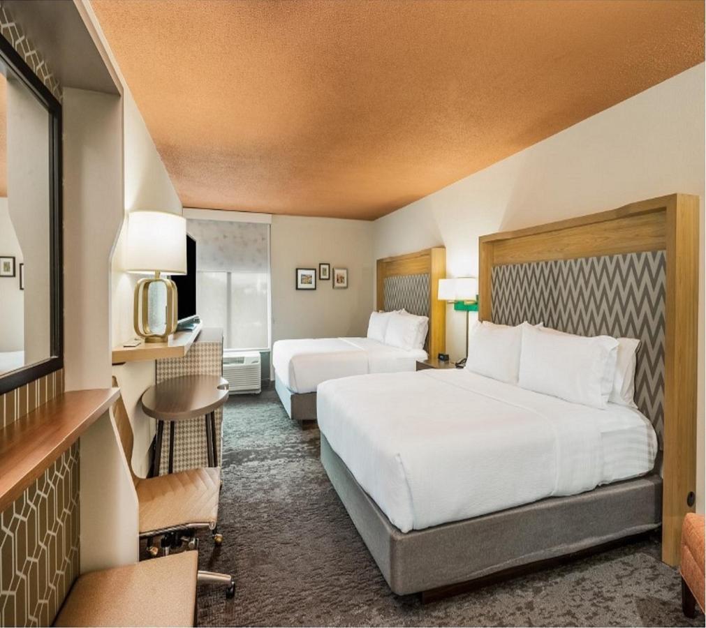 Holiday Inn Roanoke Airport - Conference Ctr By Ihg Экстерьер фото