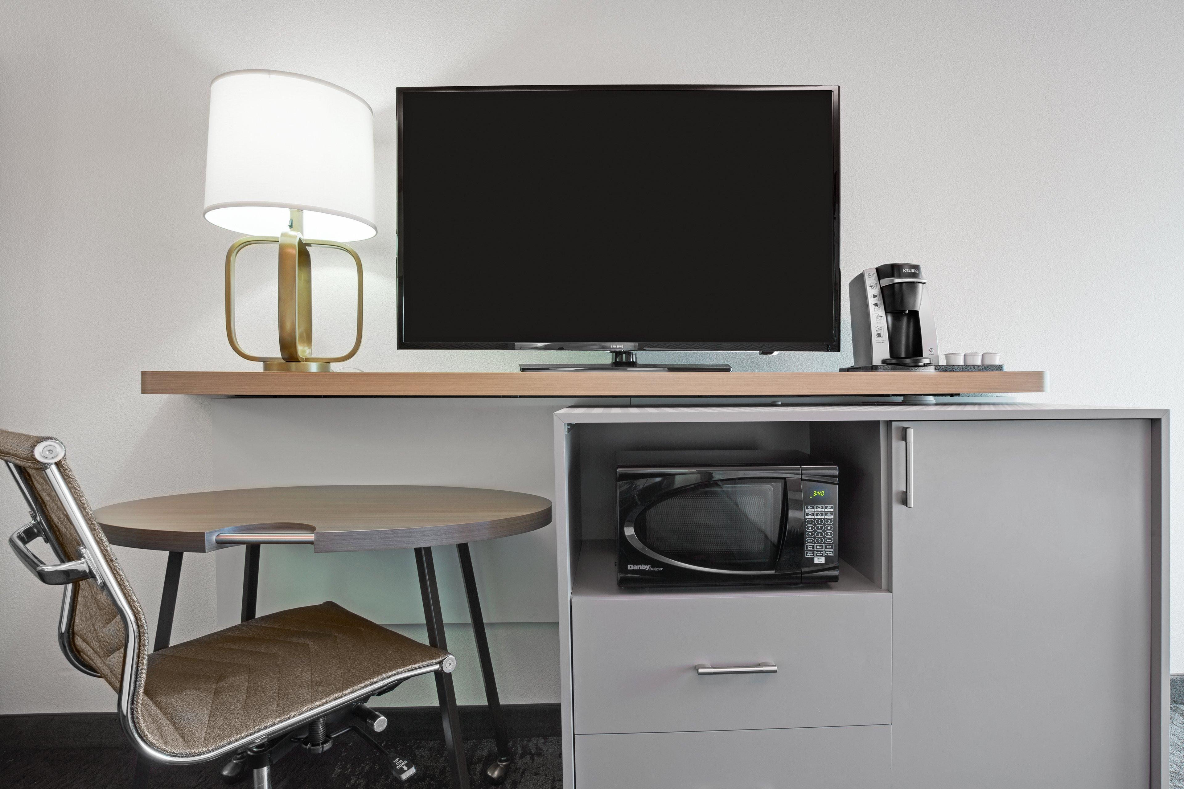 Holiday Inn Roanoke Airport - Conference Ctr By Ihg Экстерьер фото
