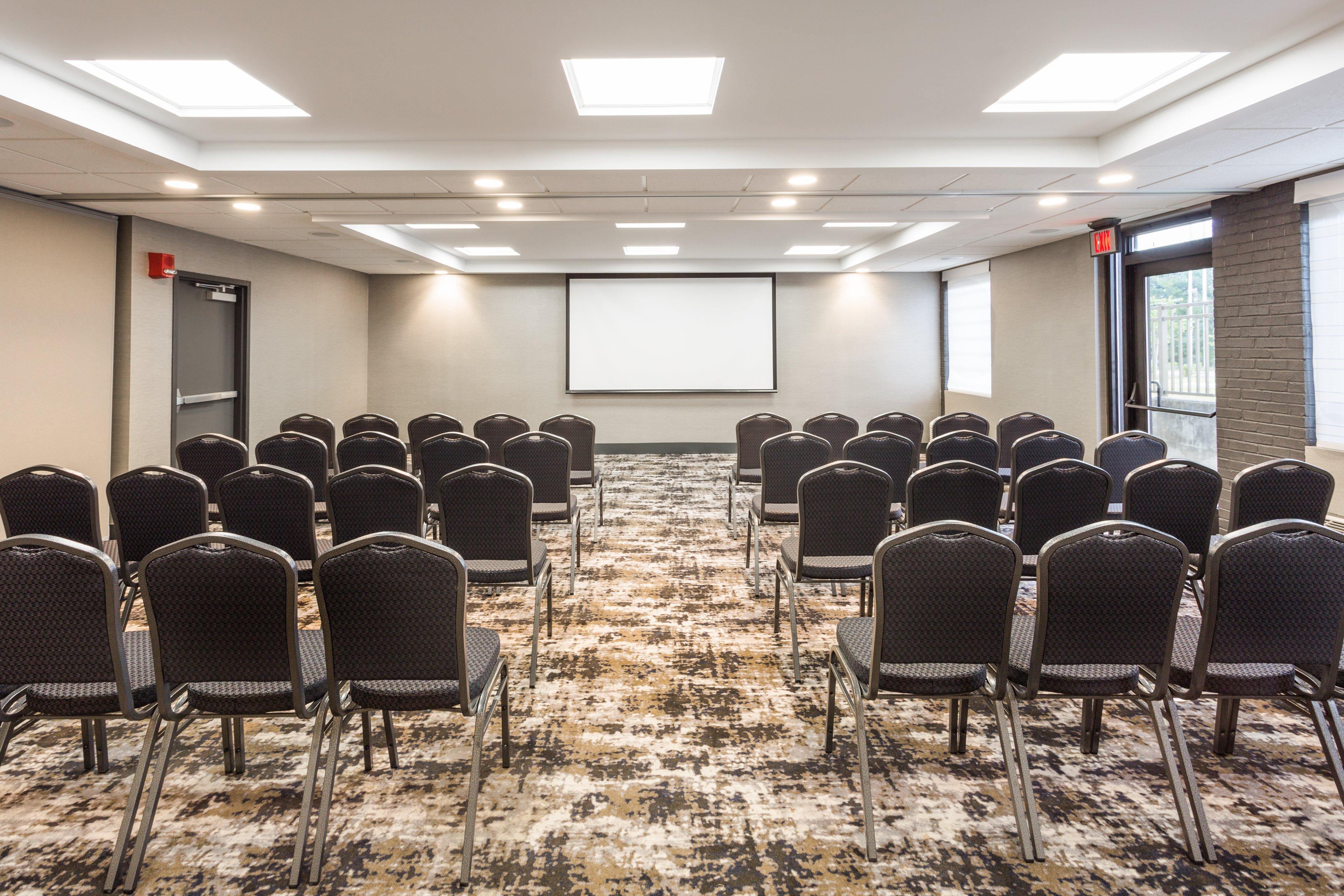 Holiday Inn Roanoke Airport - Conference Ctr By Ihg Экстерьер фото
